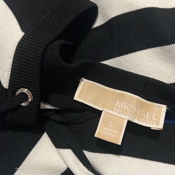 Long Sleeve Michael Kors Dress - Picture 6 of 7